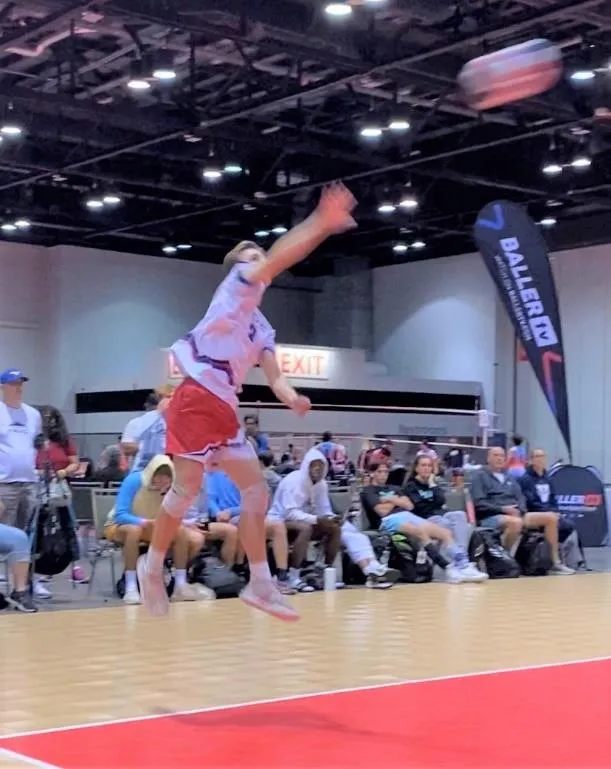 Volleyball competition at AAU Junior Nationals