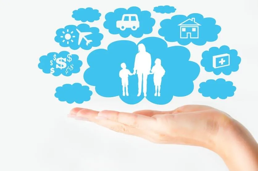 Umbrella representing comprehensive insurance protection